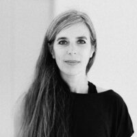 Suzanne Porträt sw